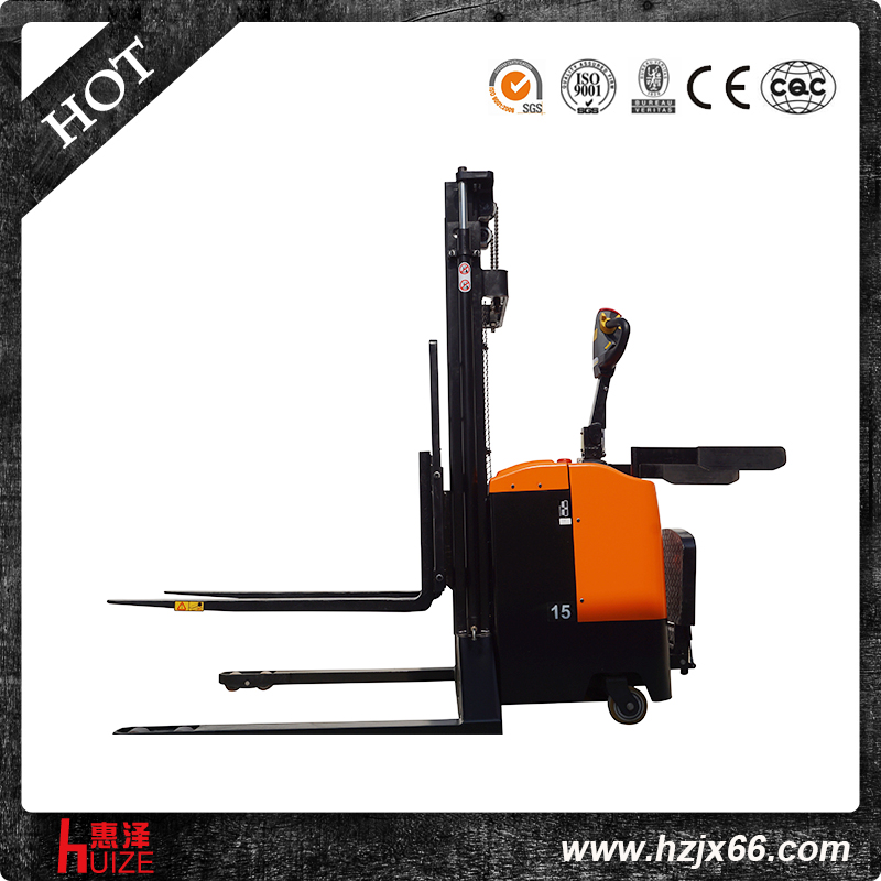 寬腿型全電動堆高車 寬腿型全電動堆高車